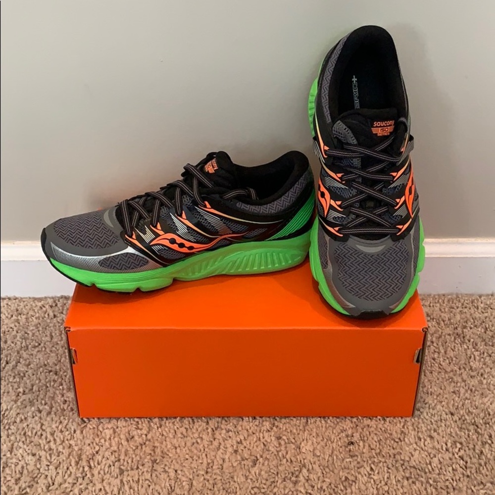 Saucony Sneakers